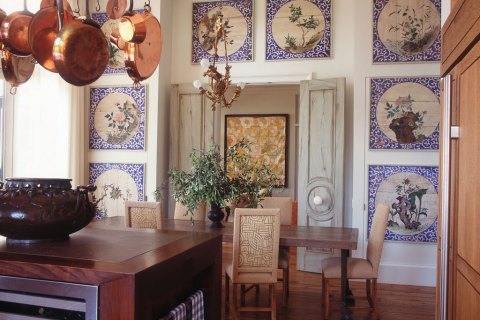 Designer: Fisher Weisman–San Francisco, CA